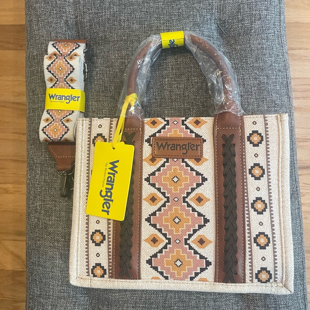 Wrangler Women's Tan and Brown Aztec Tote and Shoulder Purse NWT